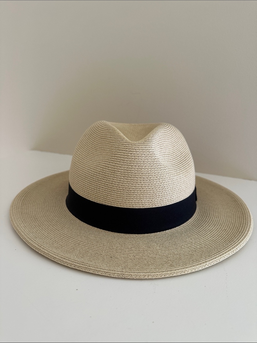 Classic Men's Straw Fedora Hat with Black Band - Cream